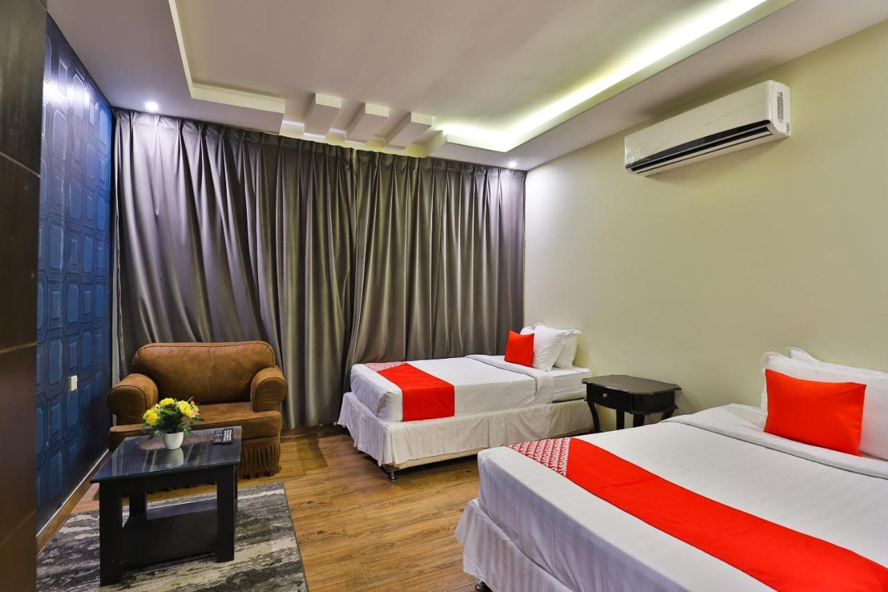 Fawasel Tabuk 2, Al Ulaya فواصل تبوك2 Hotell Exteriör bild